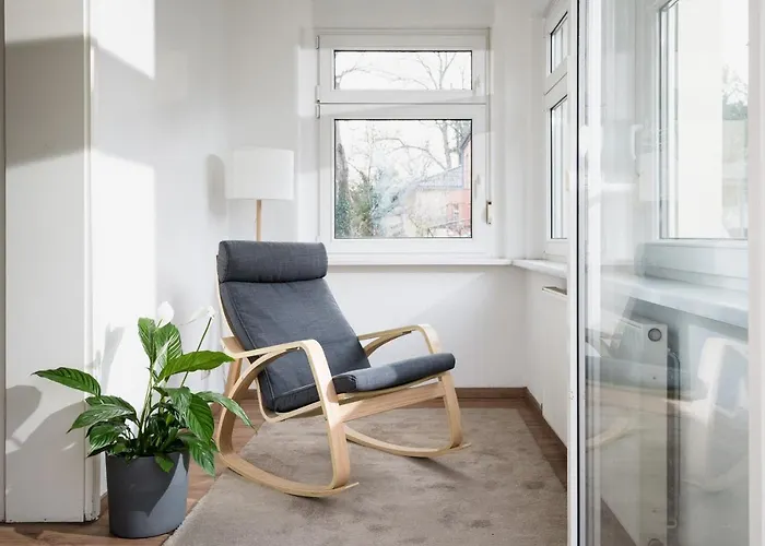 Ruhig Hell Wohnen Im Grünen In Köpenick Füßläufig Zum Wasser 25min Bis Flughafen Apartamento