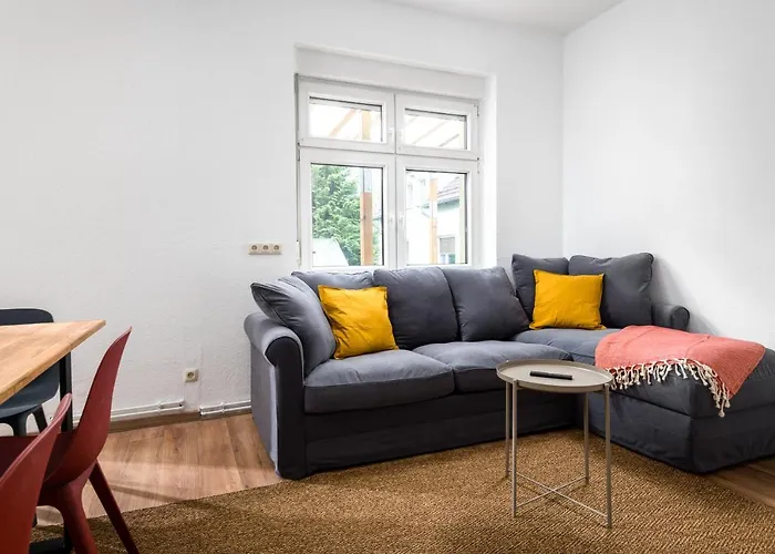 Ruhig Hell Wohnen Im Grünen In Köpenick Füßläufig Zum Wasser 25min Bis Flughafen Apartamento Berlín