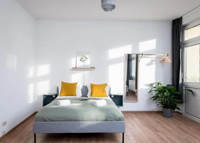 Ruhig Hell Wohnen Im Grünen In Köpenick Füßläufig Zum Wasser 25min Bis Flughafen Apartamento *